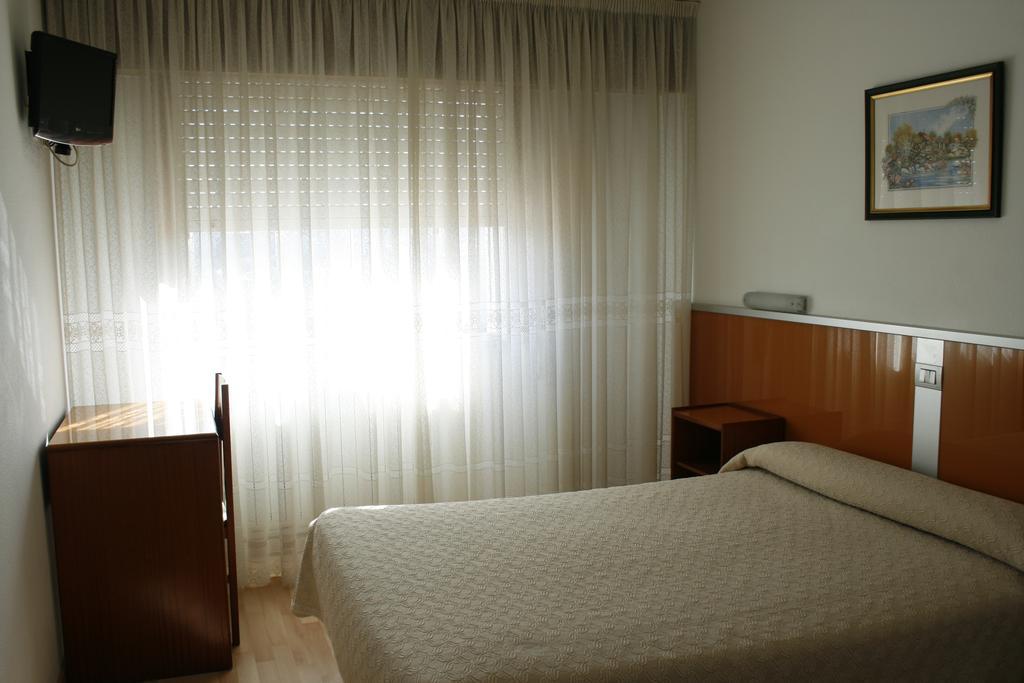 Hostal Liste Station La Coruña Camera foto